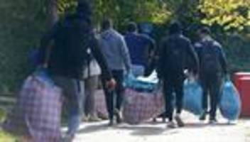flüchtlingspolitik: cdu kritisiert zelt-pläne für flüchtlingsunterbringung