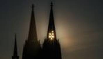 Sexualisierte Gewalt: Erzbistum Köln regelt Umgang mit Missbrauchsfällen neu
