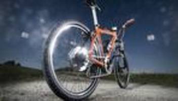 Trainingseffekt von E-Bikes: Das E-Bike trainiert mehr als ein herkömmliches Fahrrad. Stimmt's?