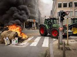Trotz Zugeständnissen der EU: Bauern-Proteste in Brüssel eskalieren