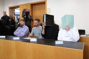 Aussage im Böllerwurf-Prozess bringt weiteren Angeklagten in U-Haft