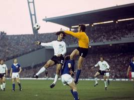 Fußball-Sachbuch: Als die DDR die BRD besiegte