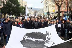 Korsisches Parlament stimmt Text für Autonomie zu