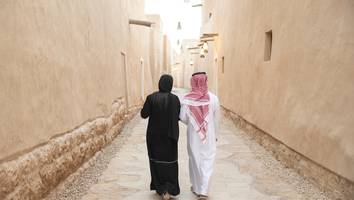 der lange kampf um gleichberechtigung - frauenrechte in saudi-arabien: was frauen dürfen und was nicht