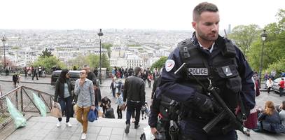 Nach Moskau - Frankreich will zu Ostern vor jeder christlichen Kirche Polizisten aufstellen