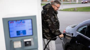 Preis-Wirrwarr droht - Neue Diesel-Sorten ab April an der Tankstelle - wird es für Autofahrer jetzt teurer?