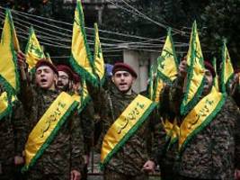 Schlag gegen Hisbollah?: Aktivisten melden 42 Tote bei Luftangriffen in Syrien