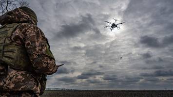 Putin unter Druck - Ukrainische Drohnen bedrohen das Herzstück der russischen Wirtschaft