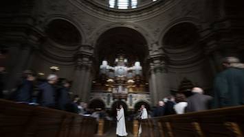 Christen in Berlin und Brandenburg feiern Ostern
