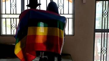 uganda: gesetz gegen homosexualität bestätigt