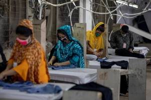 Der unmenschliche Anfang der Lieferkette: Warum sich in Textilfabriken kaum etwas bessert
