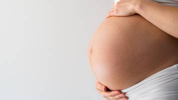 nach abnehmspritze plötzlich schwanger - immer mehr frauen berichten öffentlich über „ozempic-babies“