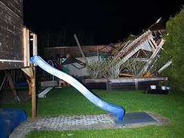 landkreis neumarkt in der oberpfalz: rund 30 gebäude beschädigt - verdacht auf tornado