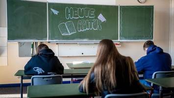 Abitur in Niedersachsen startet: Bedingungen wie vor Corona