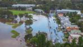 unwetter in australien: extremer regen lässt sydneys wichtigsten staudamm überlaufen