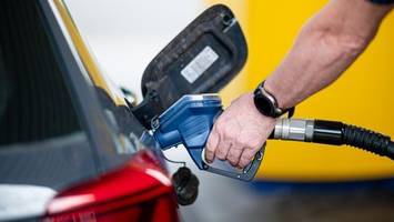 Benzin und Diesel: Zu dieser Zeit ist Tanken am billigsten