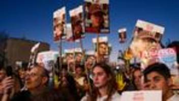 proteste in israel: zehntausende demonstrieren in jerusalem für geisel-deal