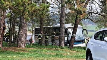 Drei Mädchen sterben bei schwerem Busunfall in der Slowakei