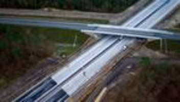 marode brückenbauten: sanierung deutscher autobahnbrücken wird deutlich teurer