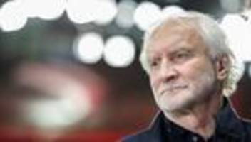 deutsche nationalmannschaft: dfb verlängert vertrag mit sportdirektor rudi völler bis zur wm 2026