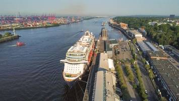 Technikprobleme bremsen Landstrom im Hamburger Hafen aus