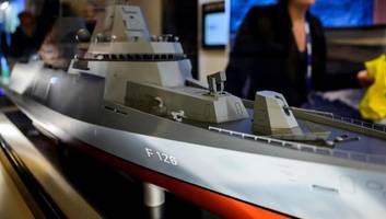 Im Wert von bis zu 7 Milliarden Euro - Deutschland bestellt zwei neue Kriegsschiffe und Hunderte gepanzerte Fahrzeuge