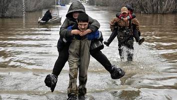 Nach Hochwasser droht Russland Jahrhundert-Katastrophe