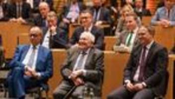 CDU-Politiker: Vogel: Ministerpräsident als Kanzler geeigneter als Merz