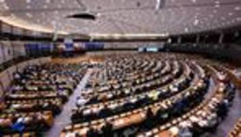 europäisches parlament: eu-parlament beschließt strengere klimaziele für lkw