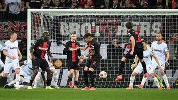 Leverkusen siegt gegen West Ham mit spätem Doppelpack