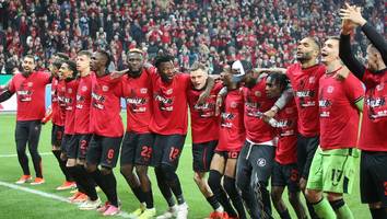 Erster Bundesliga-Titel in Sicht - Bayer 04 Leverkusen: Erfolge und Titel im Überblick