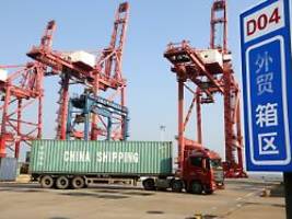 Auch Importe schwächer: Chinesische Exporte sinken überraschend stark