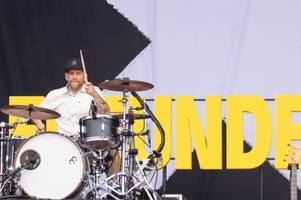 sportfreunde-drummer: wollte rückennummer 10 als tätowierung