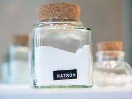 vom abwasch bis zum abfluss: natron und co: so klappt der frühjahrsputz mit hausmitteln