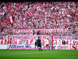 Wir entschuldigen uns ...: Bayern-Fans verhöhnen Uli Hoeneß