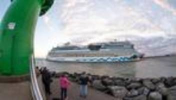 tourismus: kreuzfahrtschiff «aidamar» eröffnet saison in warnemünde