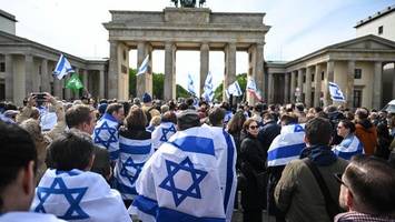 berliner zeigen ihre solidarität mit israel