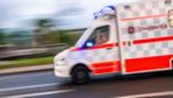 verkehrsunfall: motorradfahrer stirbt bei unfall auf a66