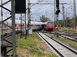 Strecke vorerst gesperrt: Zwei Züge kollidieren am Hauptbahnhof Worms