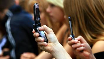 Neuer Boom - In den USA brummt das Geschäft mit dem „dummen“ Handy