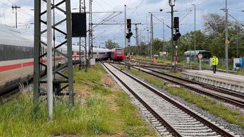 Keine Züge zwischen Worms und Frankfurt - Rangierzug kollidiert mit ICE am Hauptbahnhof Worms - Strecke gesperrt