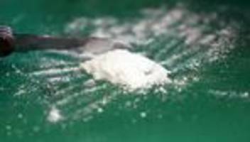 drogen: eine tonne kokain im hamburger hafen sichergestellt