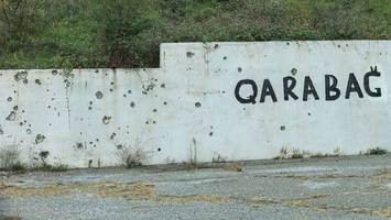 Kreml bestätigt Truppenabzug aus Karabach im Kaukasus