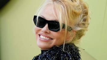 Pamela Anderson: Baywatch-Ikone wird zur „Nackten Kanone“