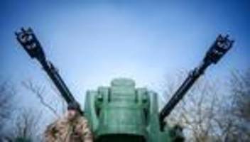 Ukraine-Hilfen: EU will zeitnah über Flugabwehr für die Ukraine entscheiden