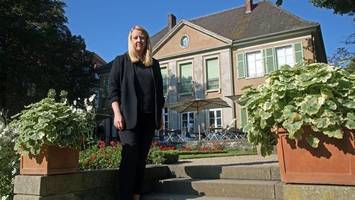 lucy wasensteiner verlässt liebermann-villa