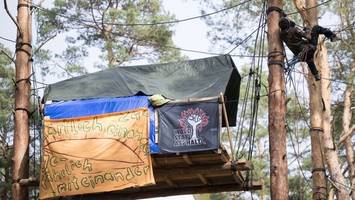 tesla-protestcamp: polizei will begründung einreichen