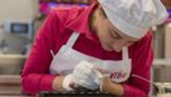 Confiserie-Ketten: Süßwarenhersteller Viba sweets übernimmt Hussel, Arko und Eilles