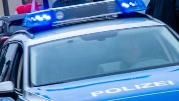 keine deutschlandfahnen an polizeiautos während em