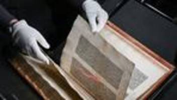 Geschichte: Gutenberg-Museum zeigt neue seltene Bibel